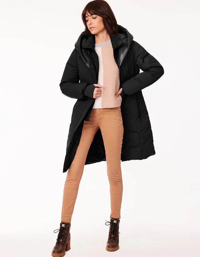 Bernardo Stretch Heavy Puffer with Shiny Hood Black