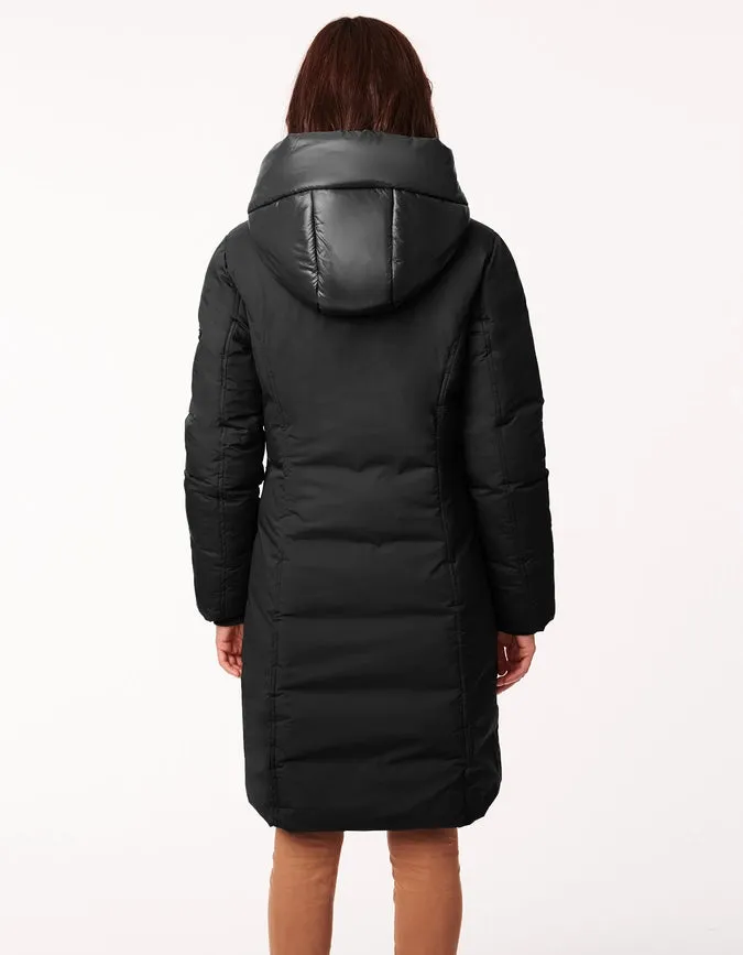 Bernardo Stretch Heavy Puffer with Shiny Hood Black