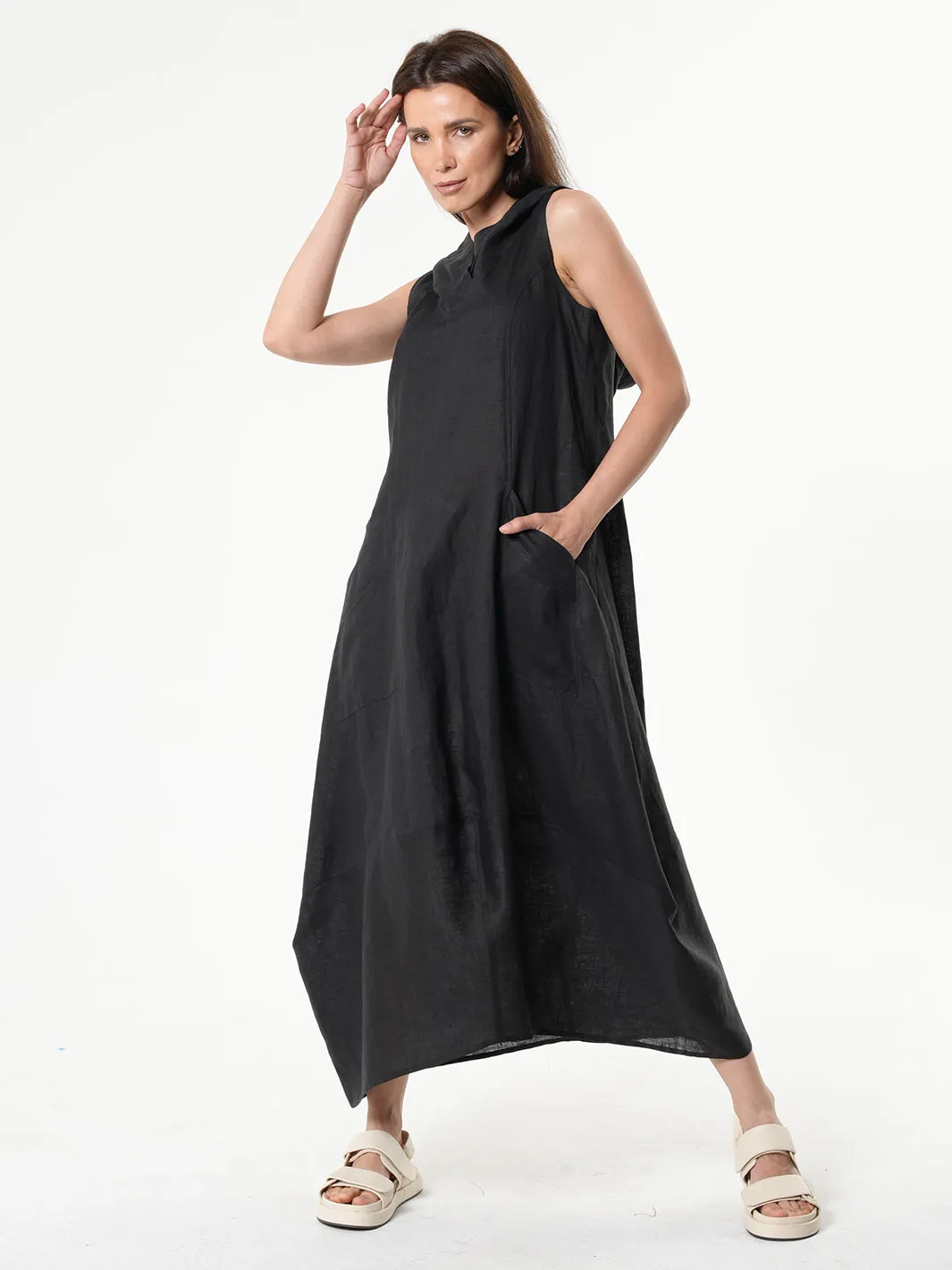 Linen Hooded Dress In Black