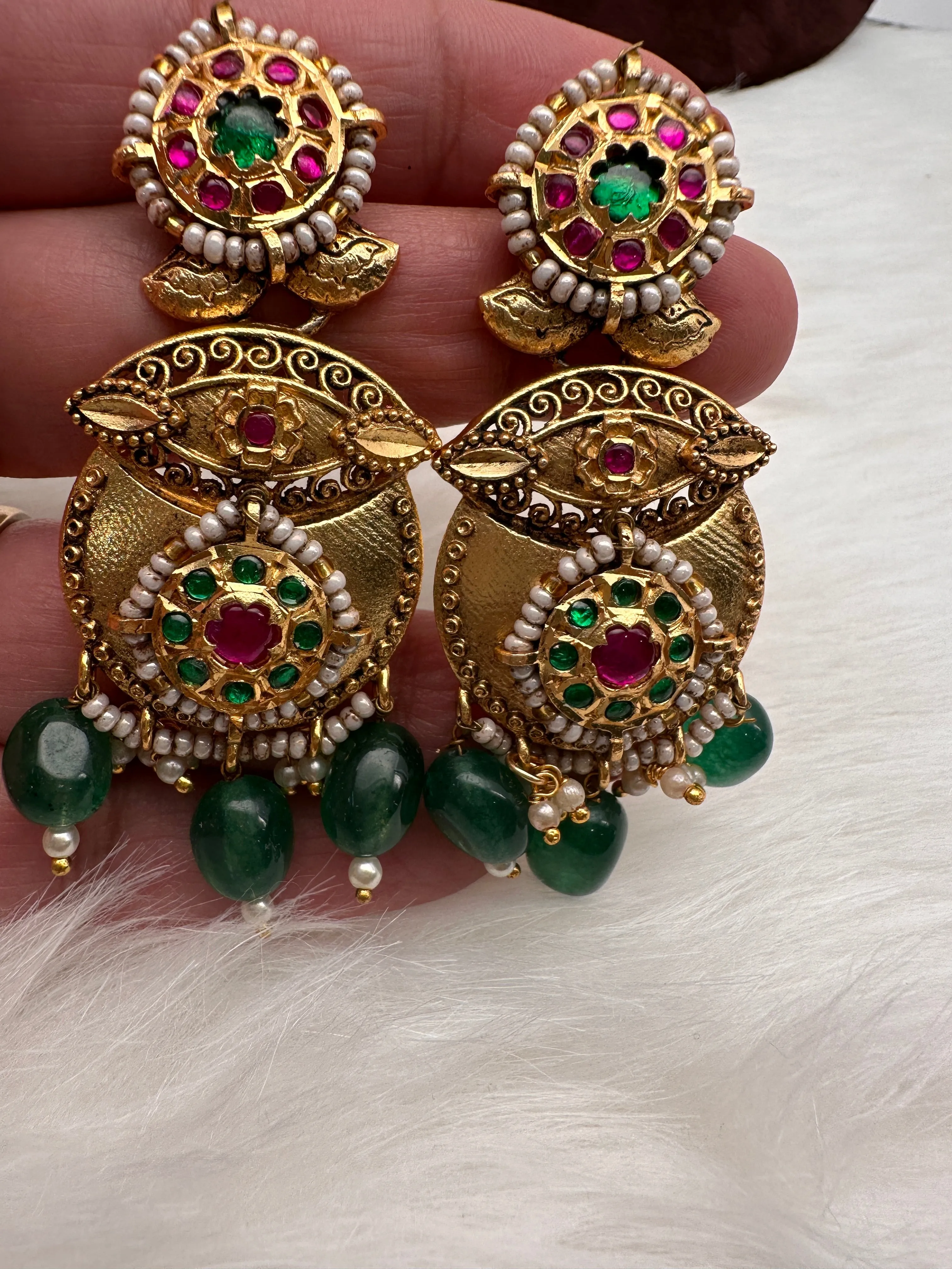 Peacock Nakshi Red Green Jadau Kundan Green Beads Neckline Necklace