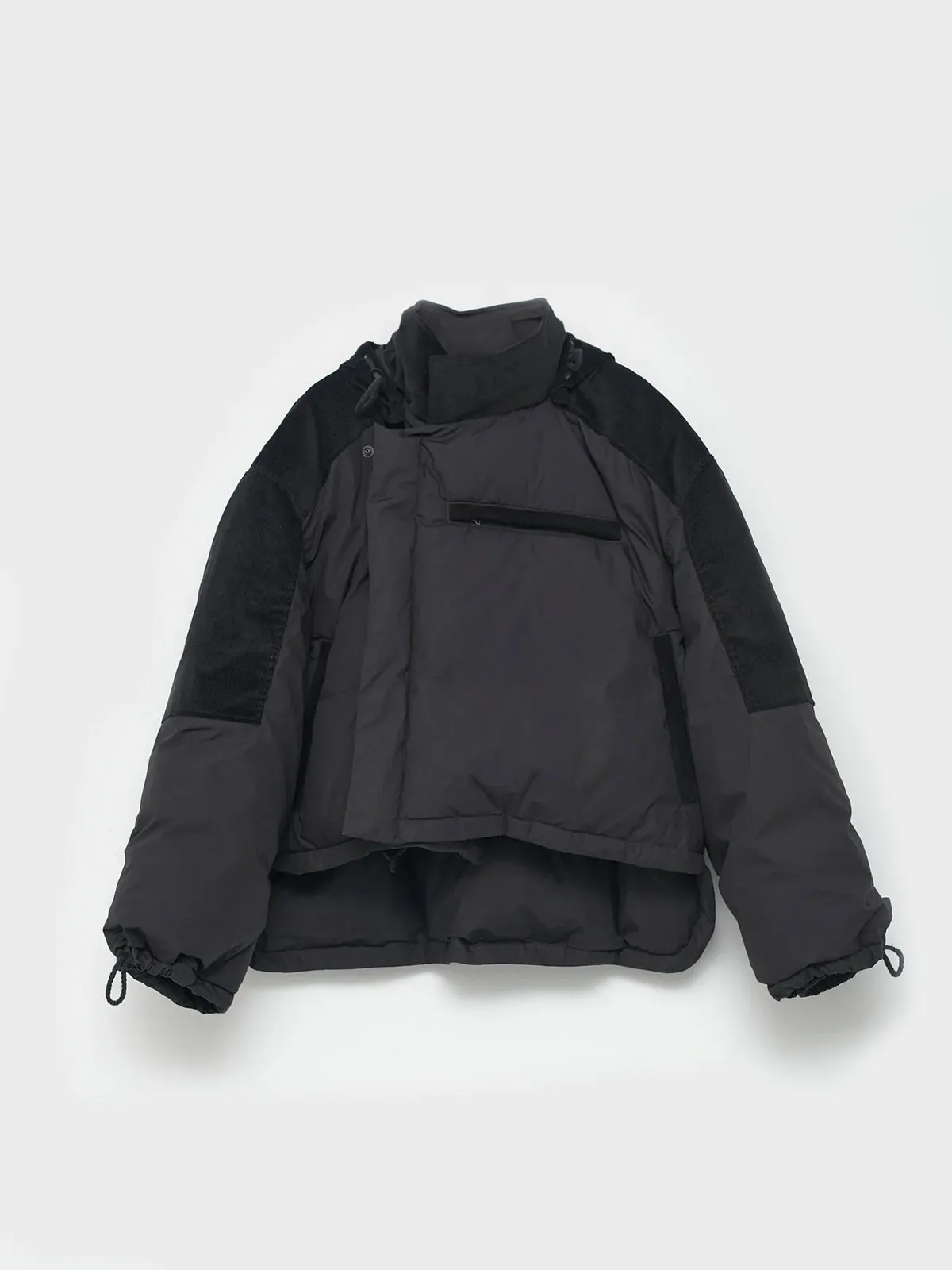 Re:Down Puffer Jacket in Black