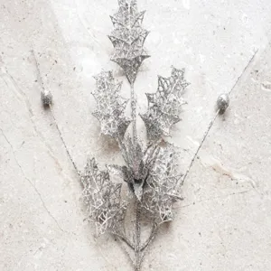 Silver Holly Sparkle