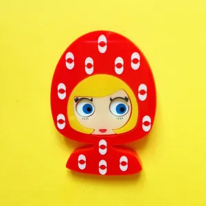 SUZIE Acrylic brooch