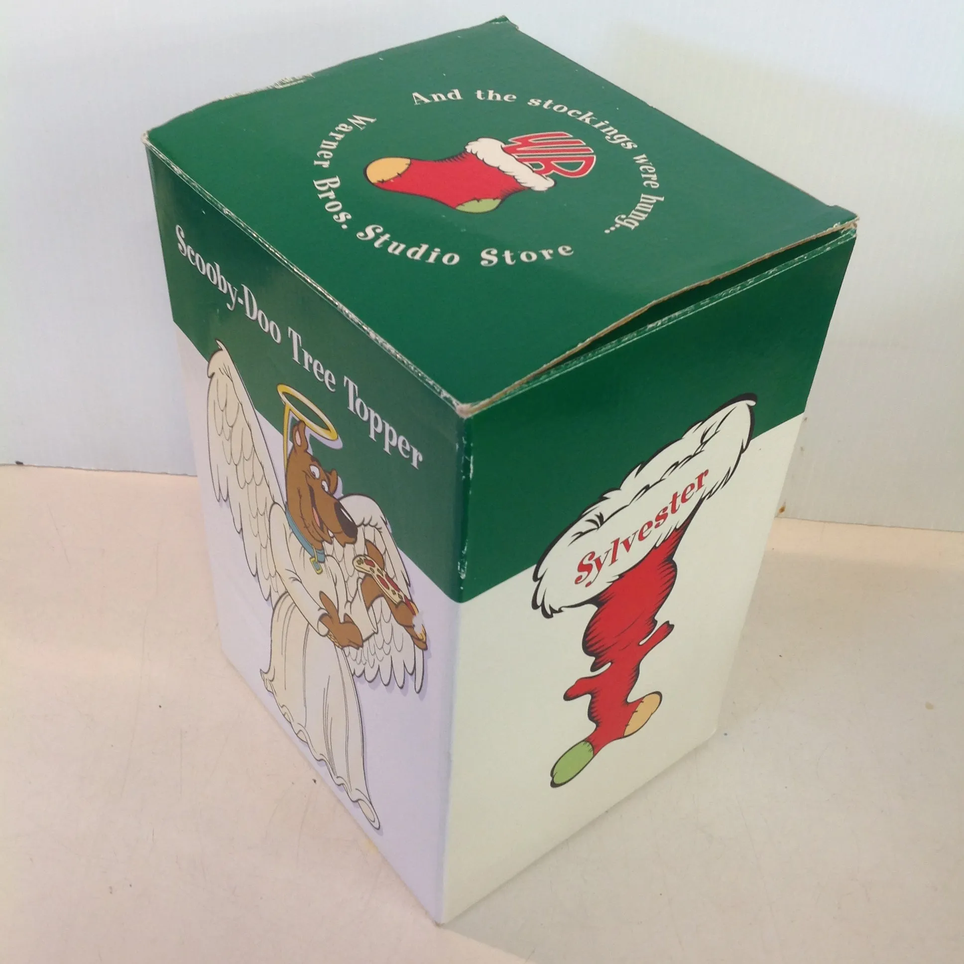 Vintage 1997 Cartoon Network Warner Bros Scooby-Doo Tree Topper with Box